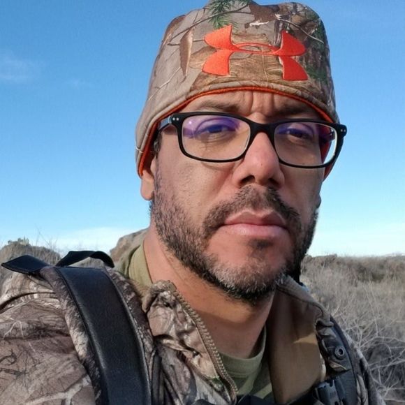 Meet your Posher, Ramon - Picture 1 of 1